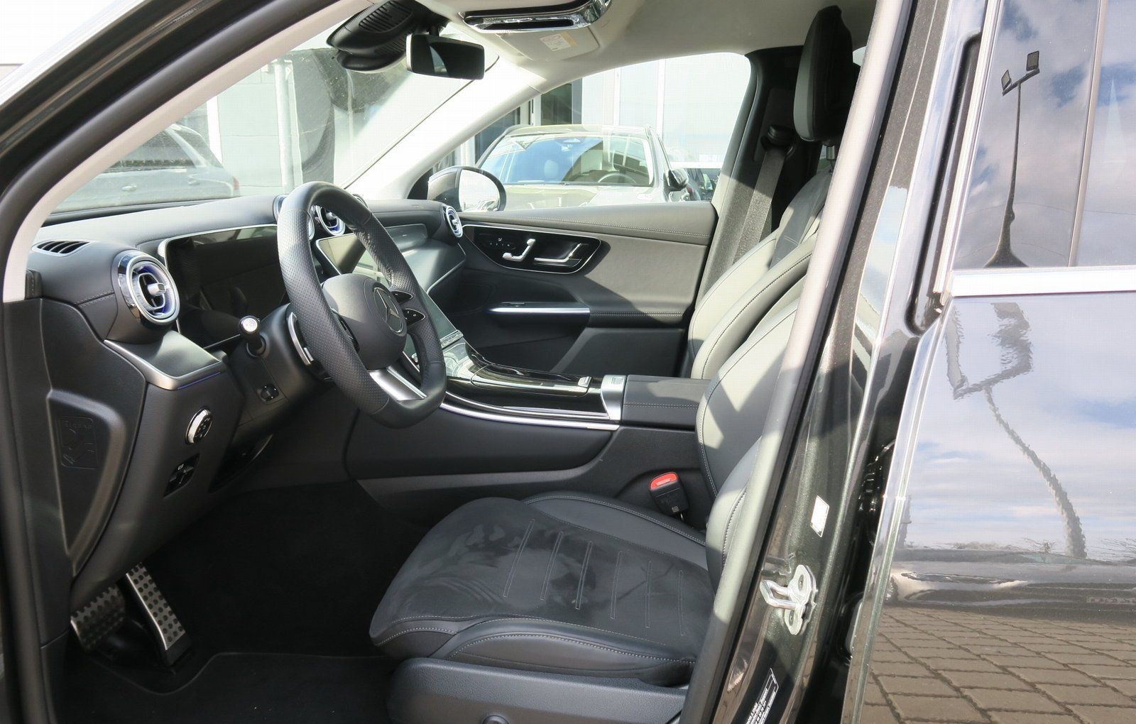 Mercedes-Benz GLC 200 Edition AMG Line Advanced Plus 4M AHK foto 6
