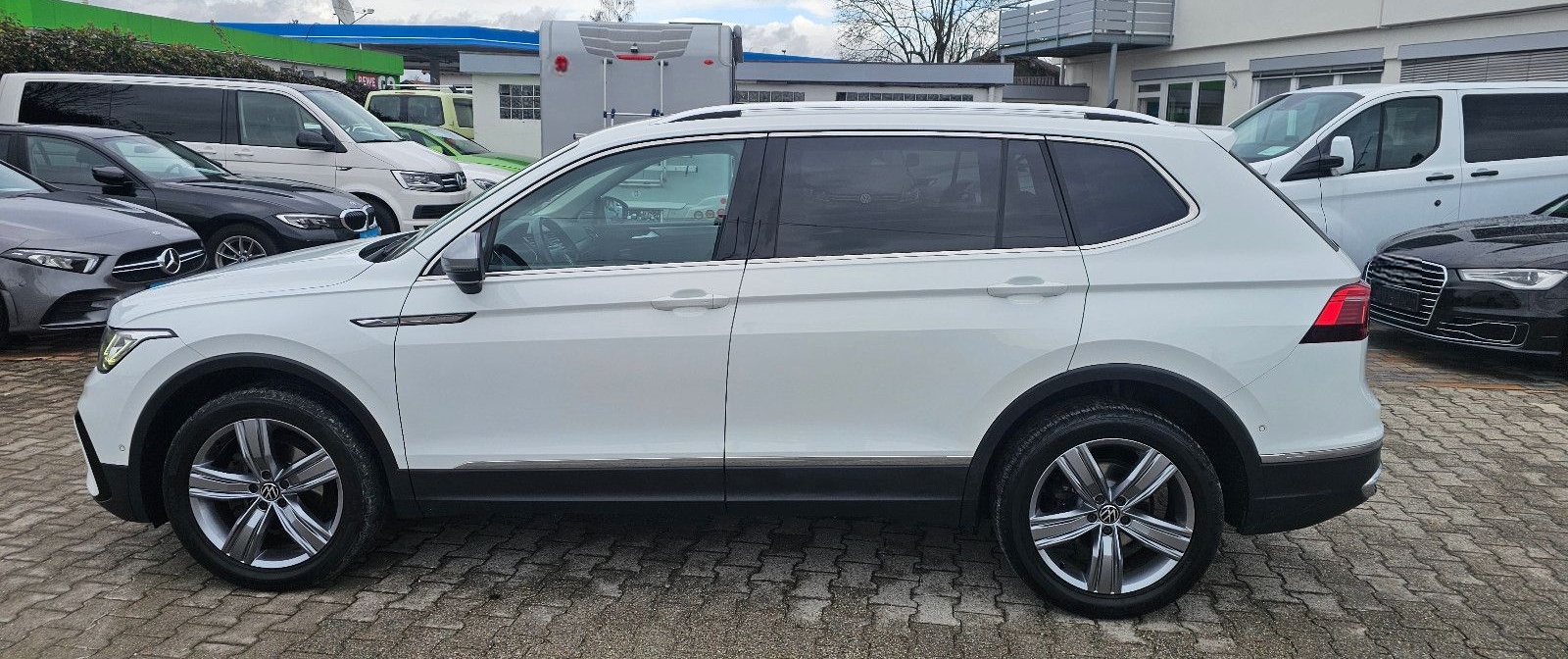 Volkswagen Tiguan*Allspace*2.0*TDI*4Motion*DSG*Virtual*Sthz foto 3