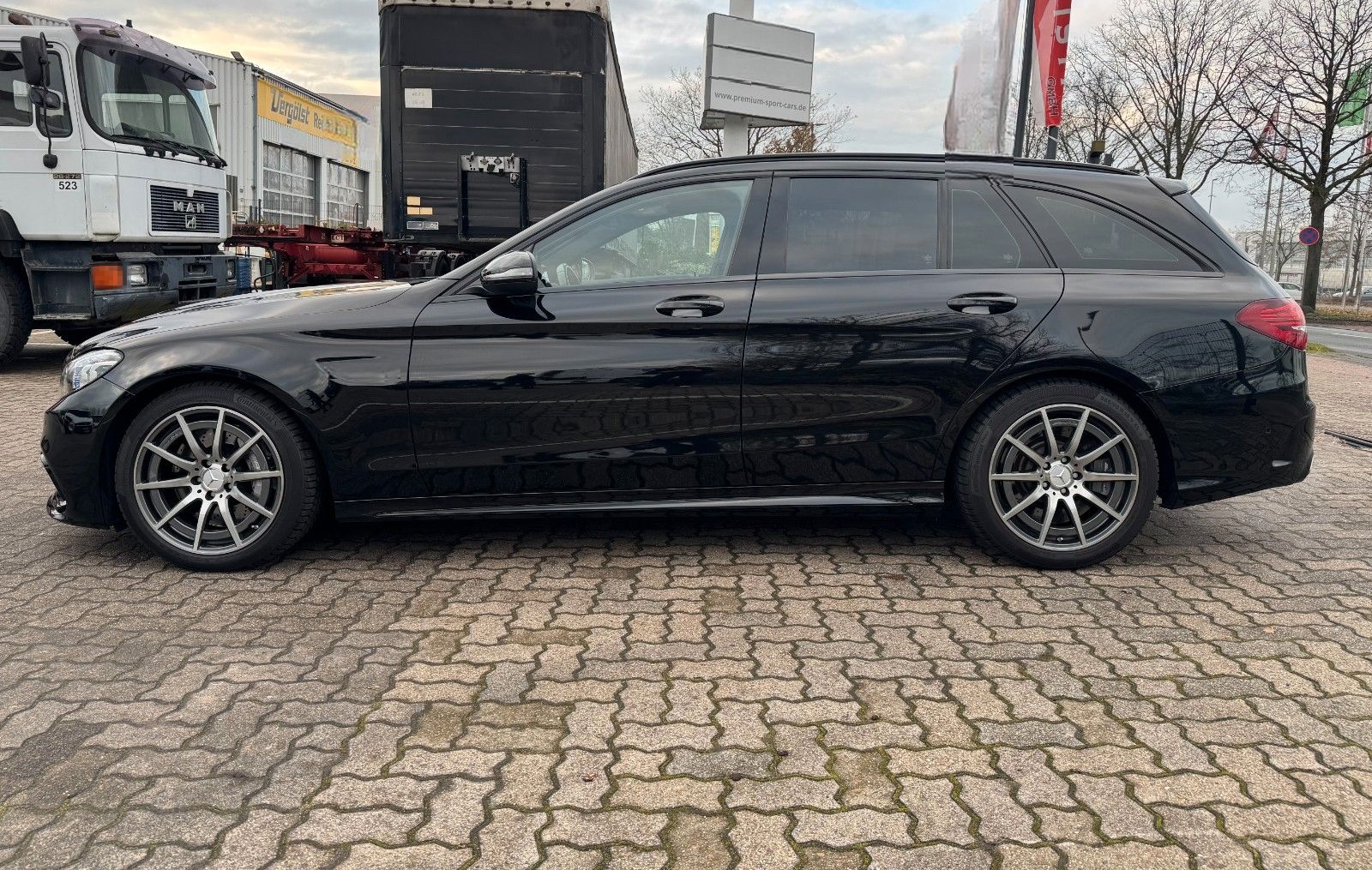 Mercedes-Benz T-Modell C 63 AMG T foto 4