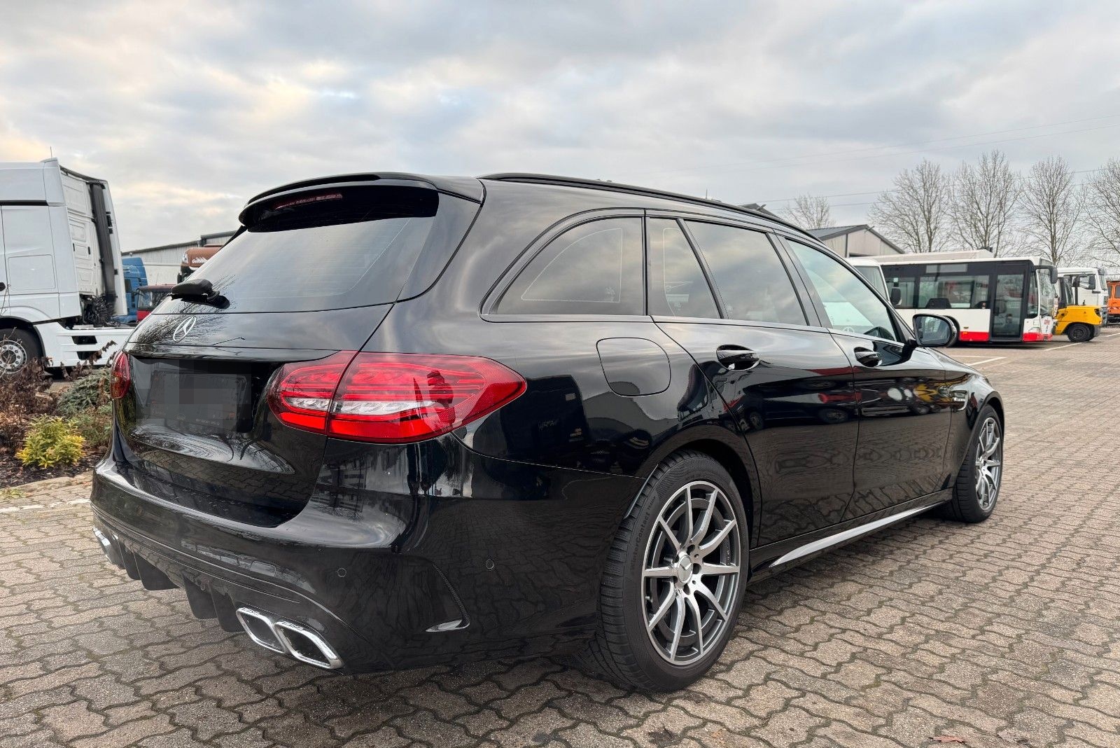 Mercedes-Benz T-Modell C 63 AMG T foto 8