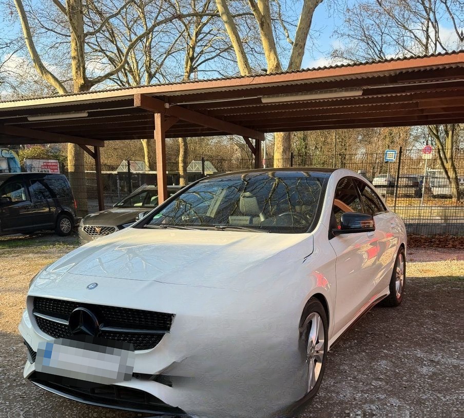 Mercedes-Benz CLA 220 CDI AMG Line | Harma... foto 2