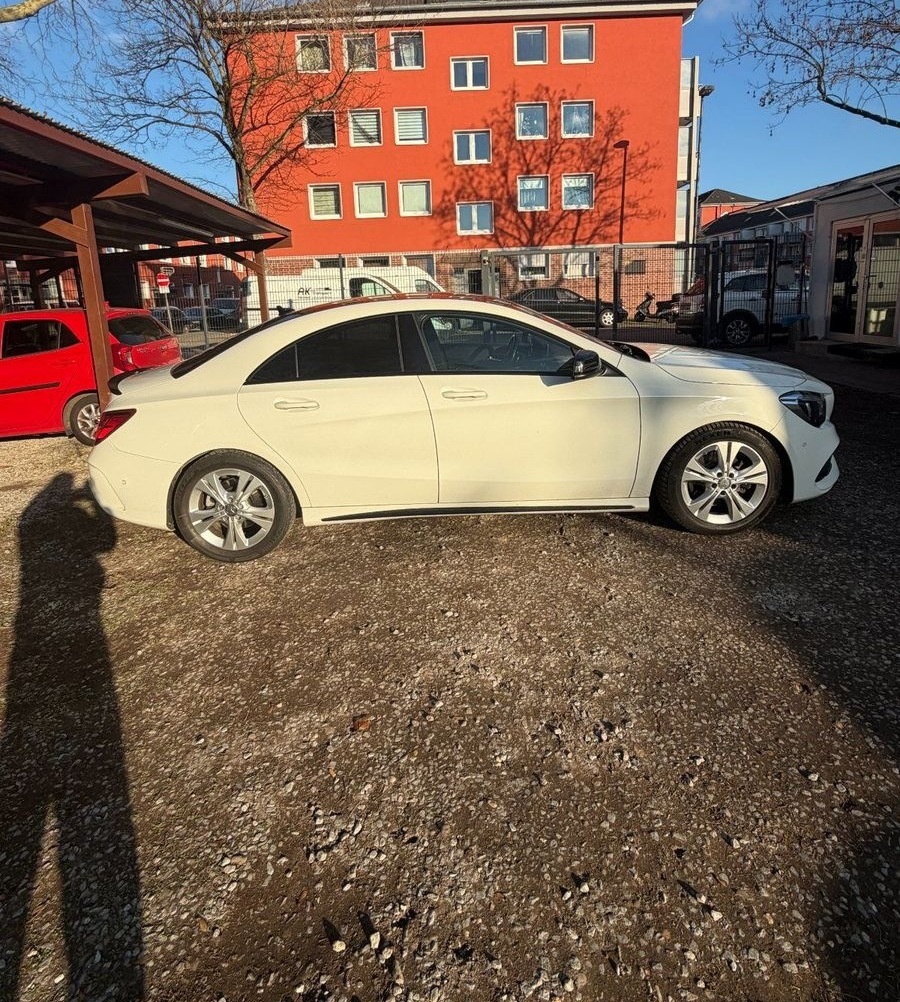 Mercedes-Benz CLA 220 CDI AMG Line | Harma... foto 3