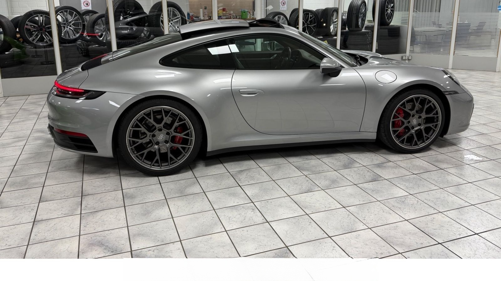 Porsche 911 Carrera S*PANO*Sitzbelüft*Kam*Sportabg*Carbo foto 10