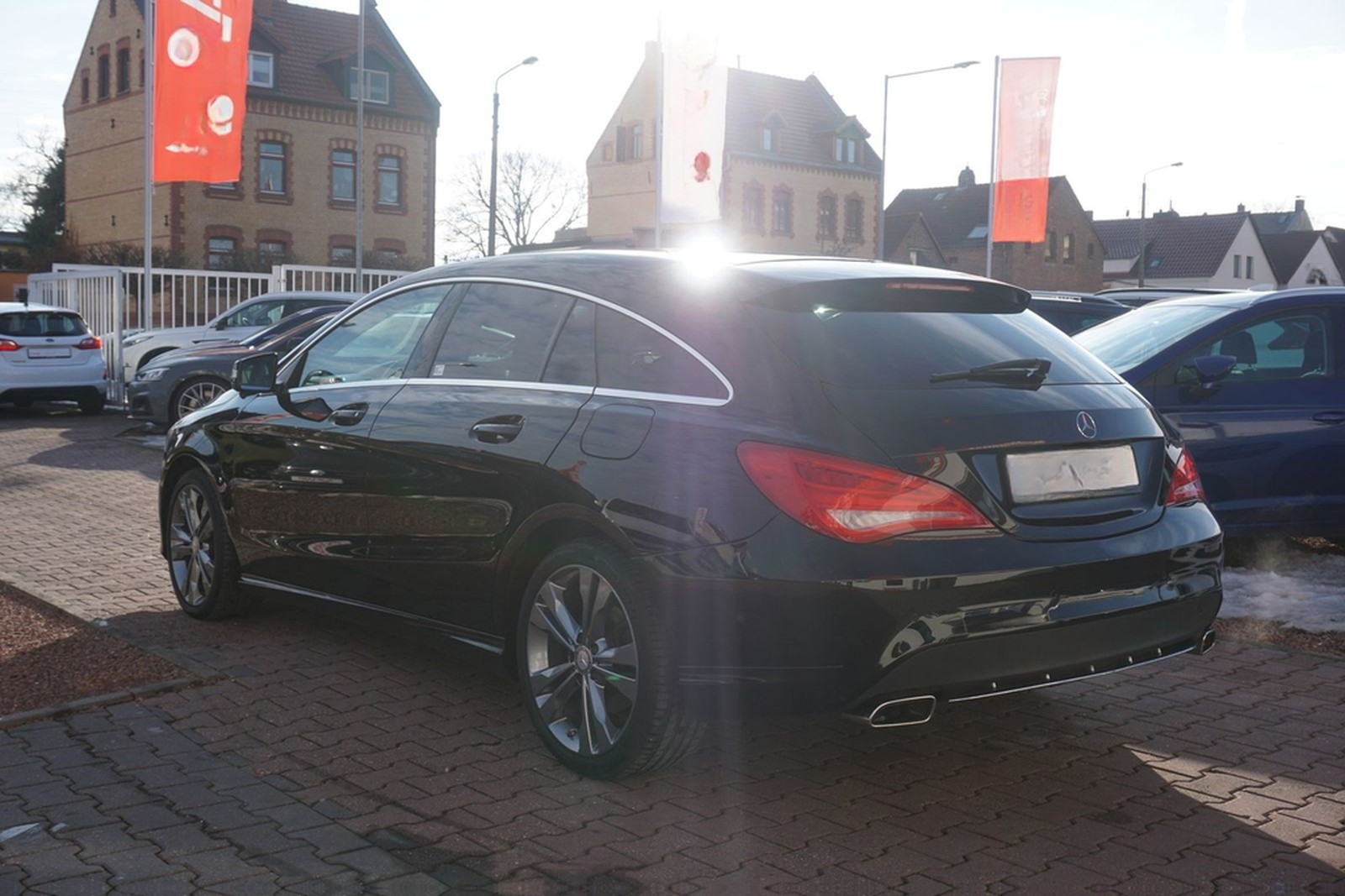 Mercedes-Benz CLA 180 Shooting Brake Urban Bi-Xenon Kamera PDC foto 3