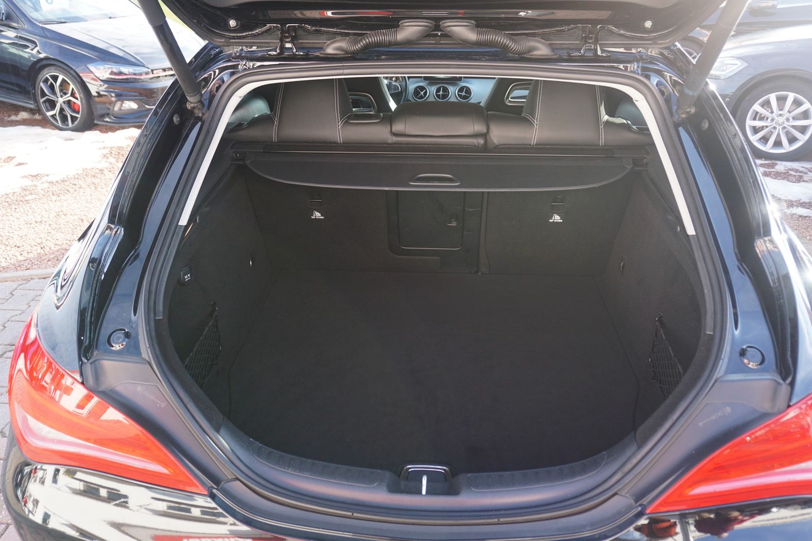 Mercedes-Benz CLA 180 Shooting Brake Urban Bi-Xenon Kamera PDC foto 30