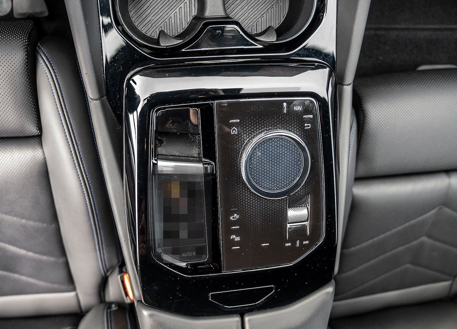 BMW 520i Aut Lim M Sportpaket AdaptLED SH Kamera foto 9