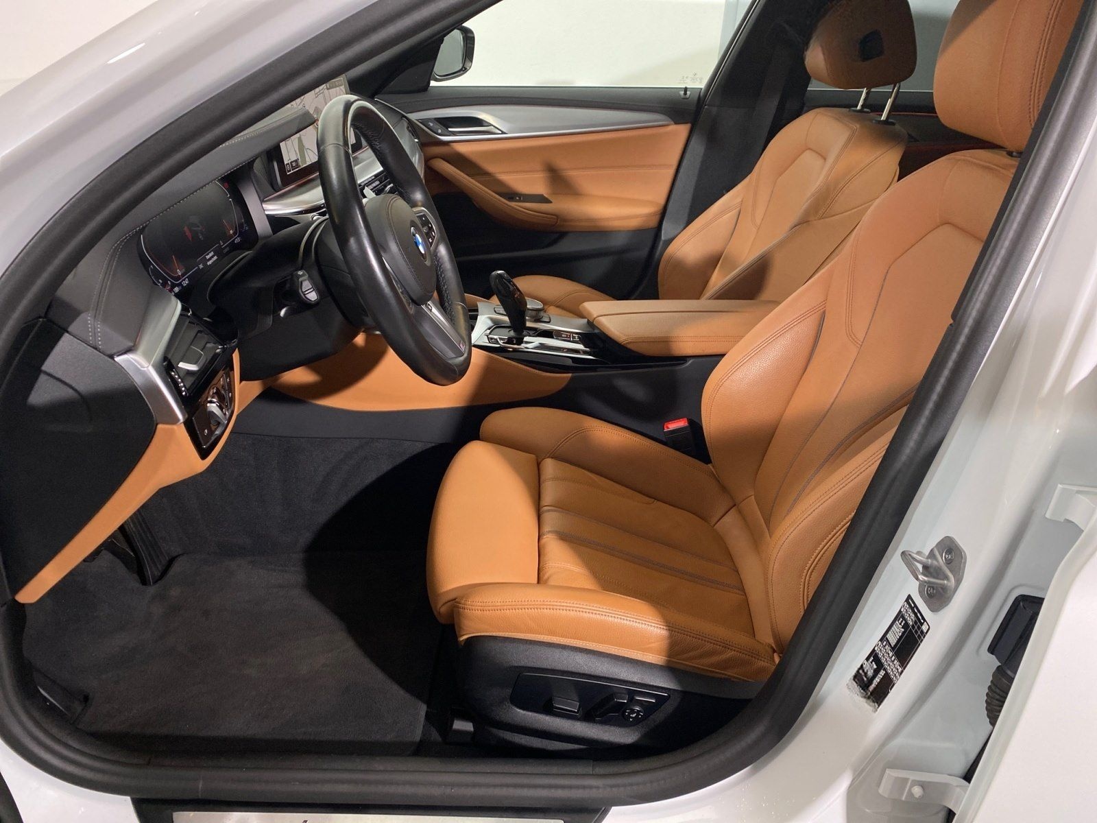 BMW 530d xDrive Touring AHK Driv.Assist.Prof Laser foto 6