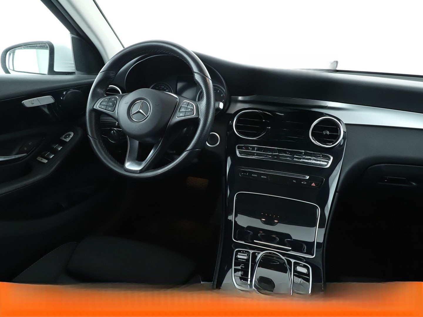 Mercedes-Benz GLC 250 4Matic Aut.*NAVI*LED*TEMPO*PDC* foto 13