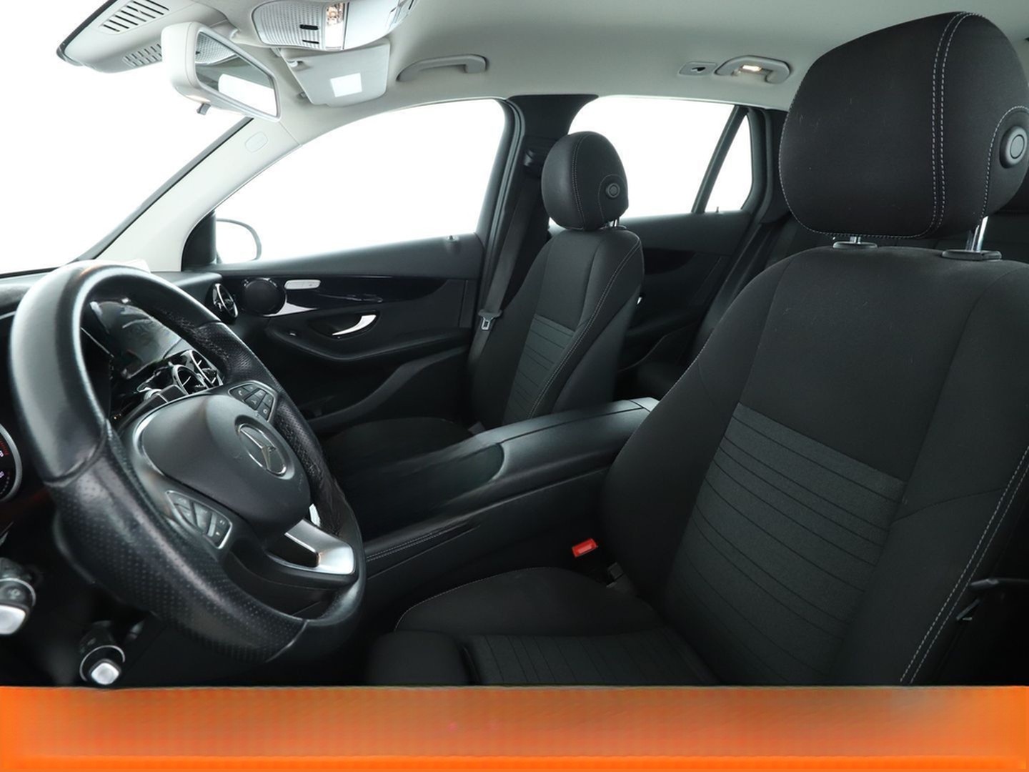 Mercedes-Benz GLC 250 4Matic Aut.*NAVI*LED*TEMPO*PDC* foto 10