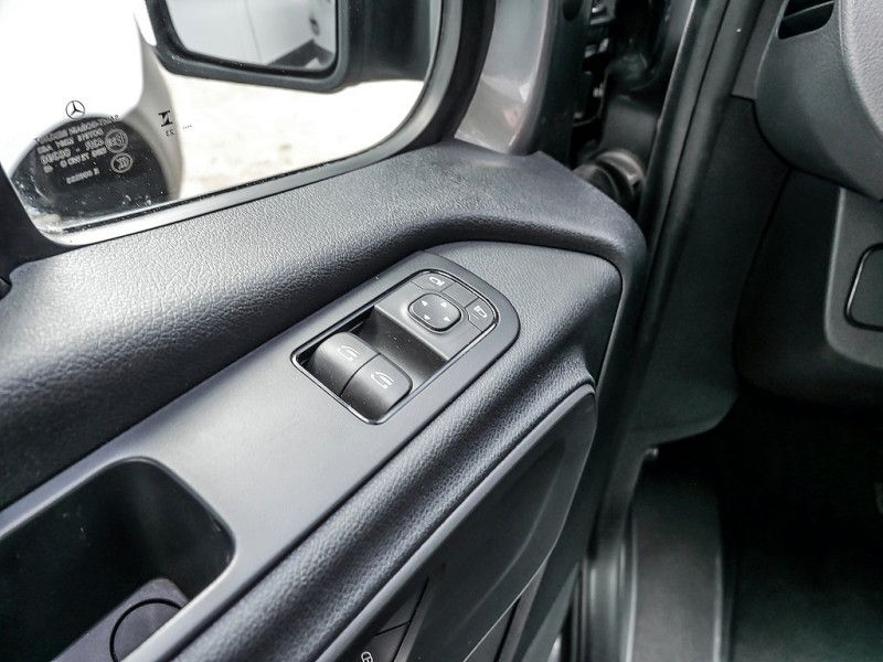 Mercedes-Benz Sprinter 317 TOURER L2H2 KLIMA AUTOM NAVI 9SITZE foto 12