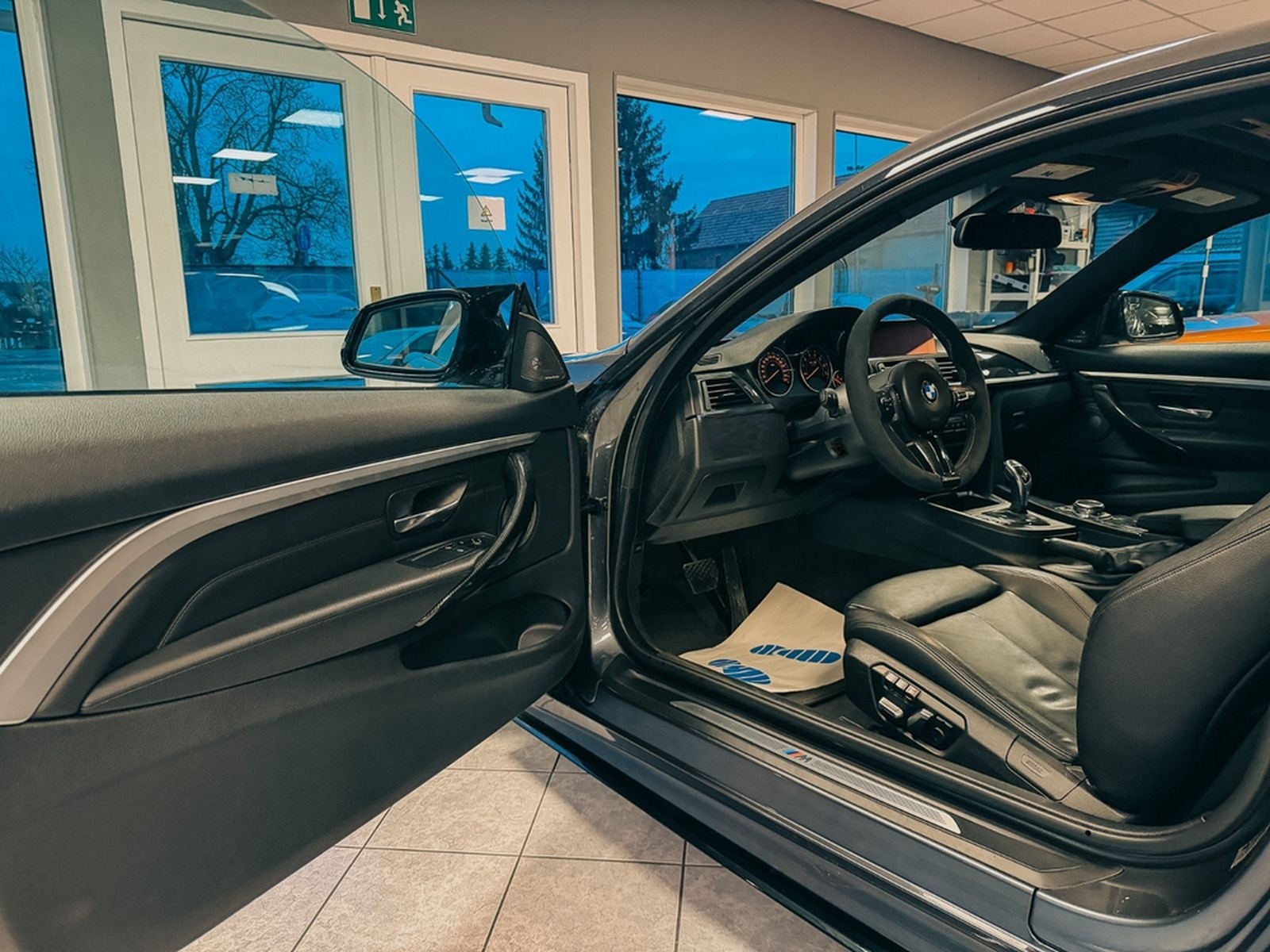 BMW 435 Coupe  435 i M-Perf P Kit 240 KW Individual foto 25