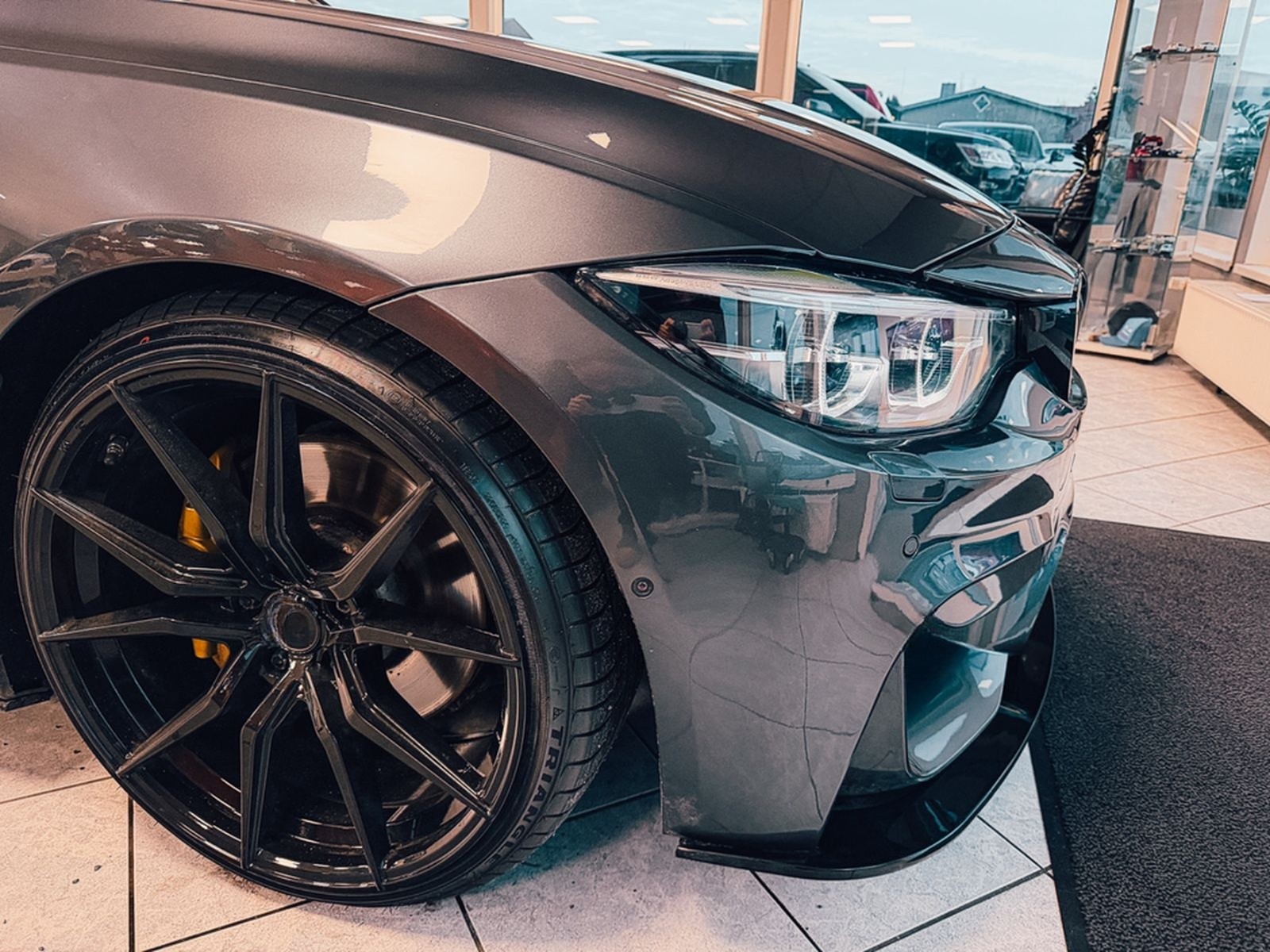 BMW 435 Coupe  435 i M-Perf P Kit 240 KW Individual foto 6