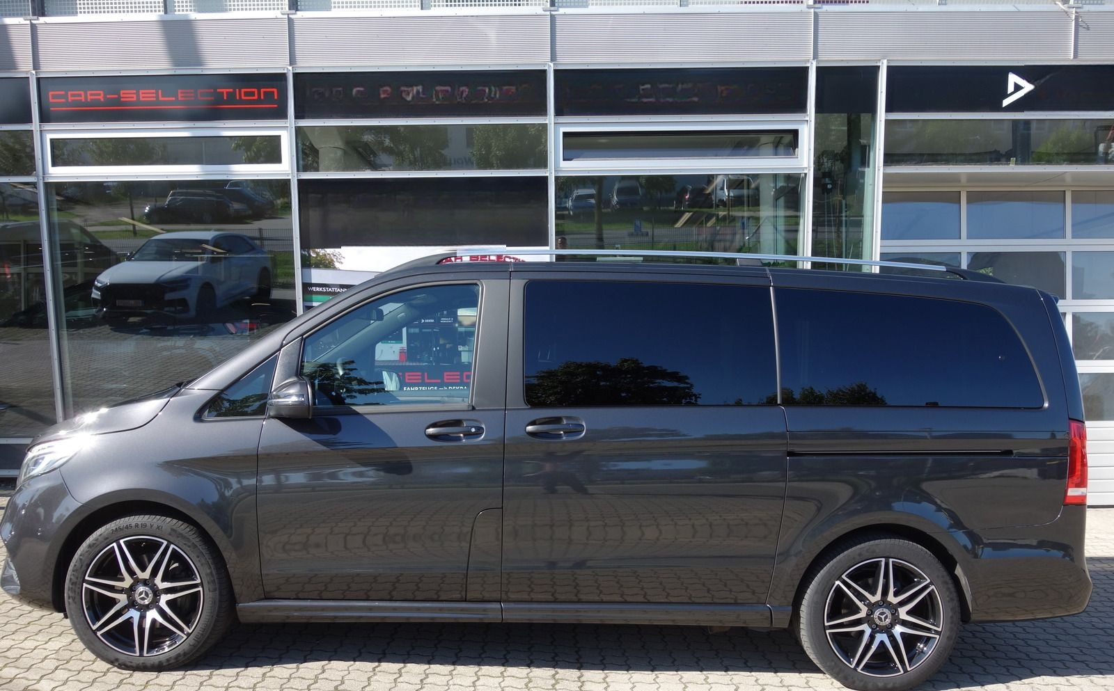 Mercedes-Benz V 300 d 4M AMG Avantg Lang 3eTÜR/ACC/STDHZG/AIRM foto 3