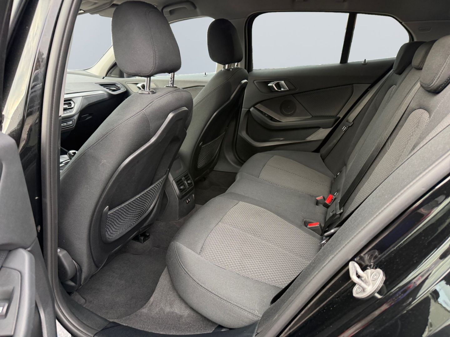 BMW 118 i Advantage *LED*ACC*Navi*SHZ*CarPlay*Kamera foto 17