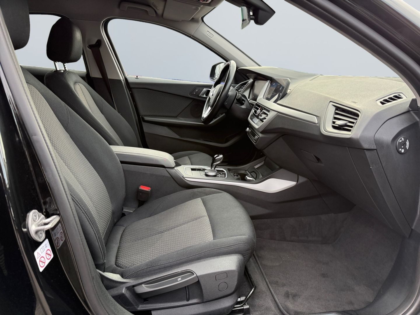 BMW 118 i Advantage *LED*ACC*Navi*SHZ*CarPlay*Kamera foto 21