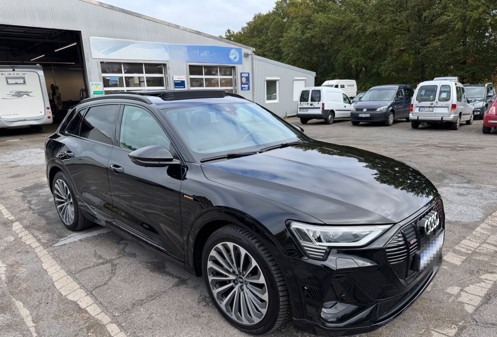 Audi e-tron 55 quattro S line Panorama/AHK/Head up foto 3