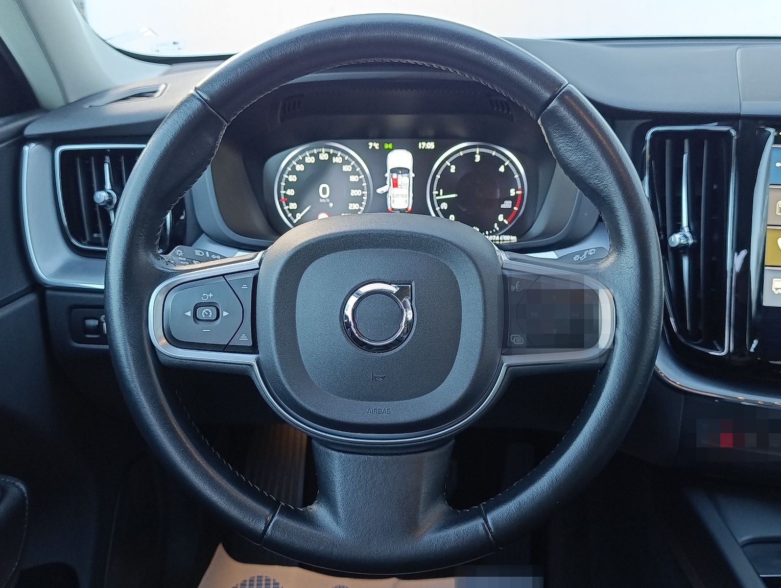 Volvo XC60 Momentum AWD Leder Navi Led Kamera AHK PDC foto 16