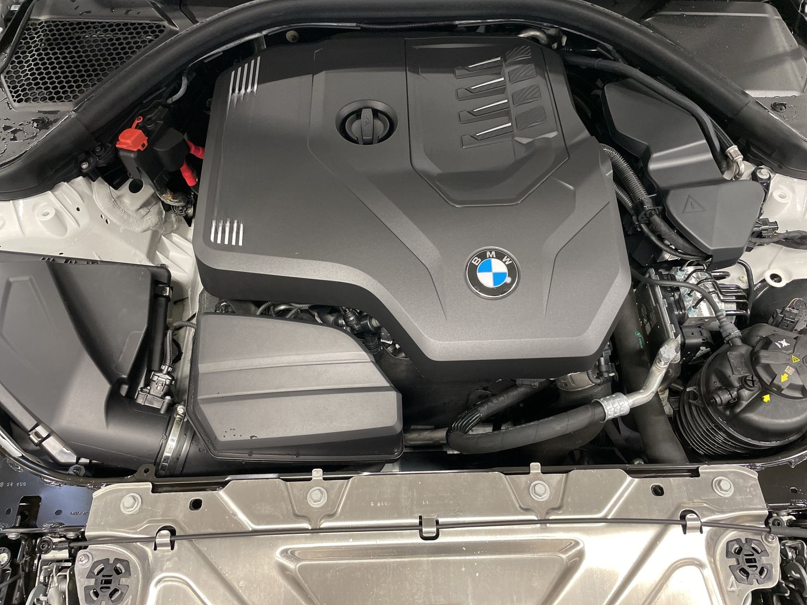BMW 320i xDrive Limousine M Sport Driv.Assist.Prof foto 15