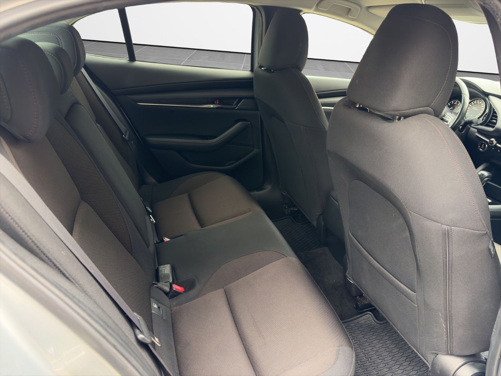 Mazda 3 Lim. 2.0 SKYACTIV-X M-Hybrid Selection *Matrix foto 17