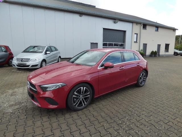 Mercedes-Benz A 200 Progressive Advanced Plus Anhängerkupplung foto 2