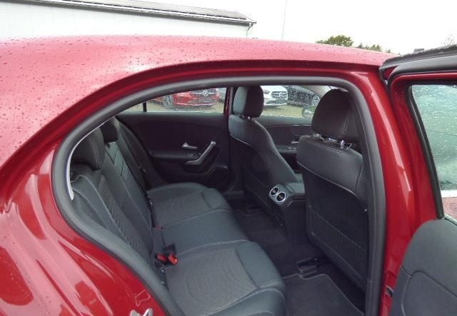 Mercedes-Benz A 200 Progressive Advanced Plus Anhängerkupplung foto 11