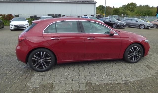 Mercedes-Benz A 200 Progressive Advanced Plus Anhängerkupplung foto 10