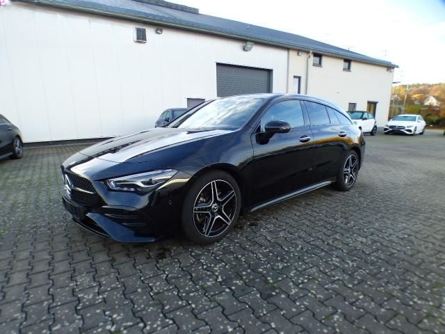 Mercedes-Benz CLA 200 Shooting Brake Night Totwinkel Verkehrs. foto 4