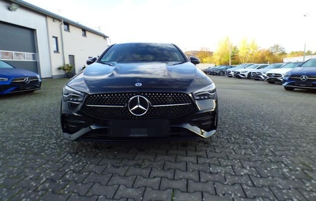 Mercedes-Benz CLA 200 Shooting Brake Night Totwinkel Verkehrs. foto 7