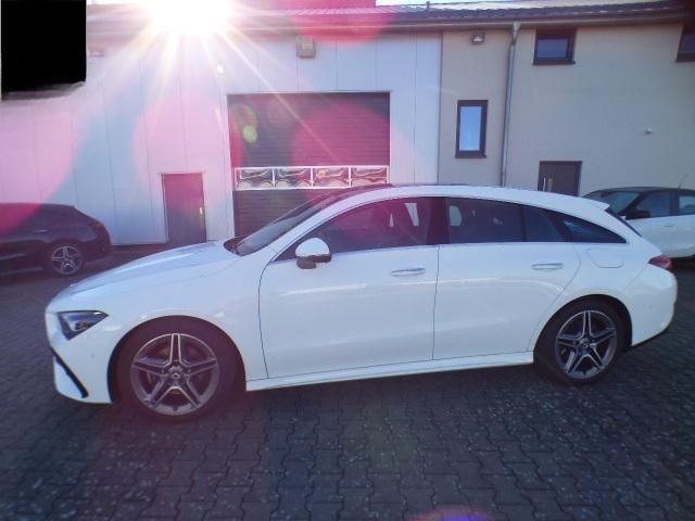 Mercedes-Benz CLA 180 Shooting Brake AMG Prem. Pano AHK Memory foto 2