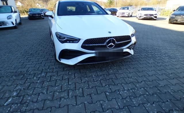 Mercedes-Benz CLA 180 Shooting Brake AMG Prem. Pano AHK Memory foto 7