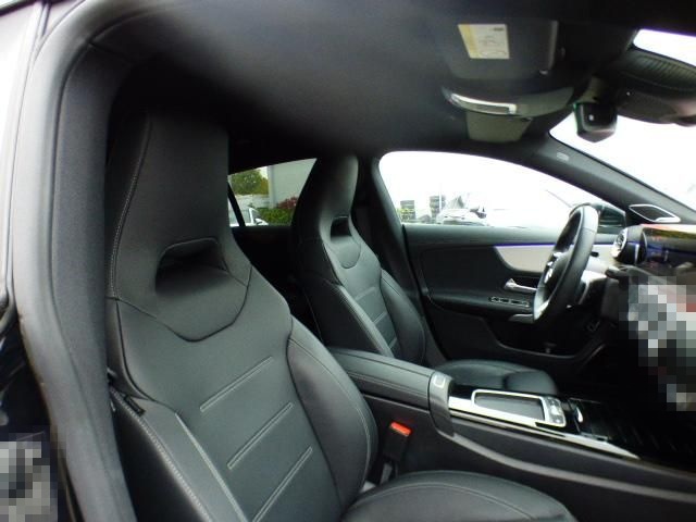Mercedes-Benz CLA 180 Shooting Brake AMG Premium Leder Sound foto 11