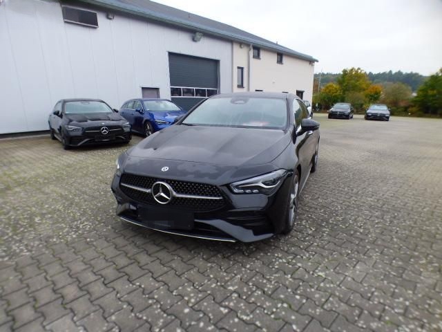 Mercedes-Benz CLA 180 Shooting Brake AMG Premium Leder Sound foto 4