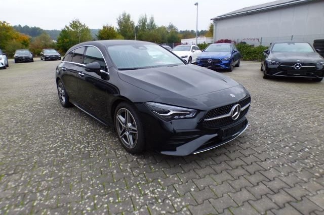 Mercedes-Benz CLA 180 Shooting Brake AMG Premium Leder Sound foto 6