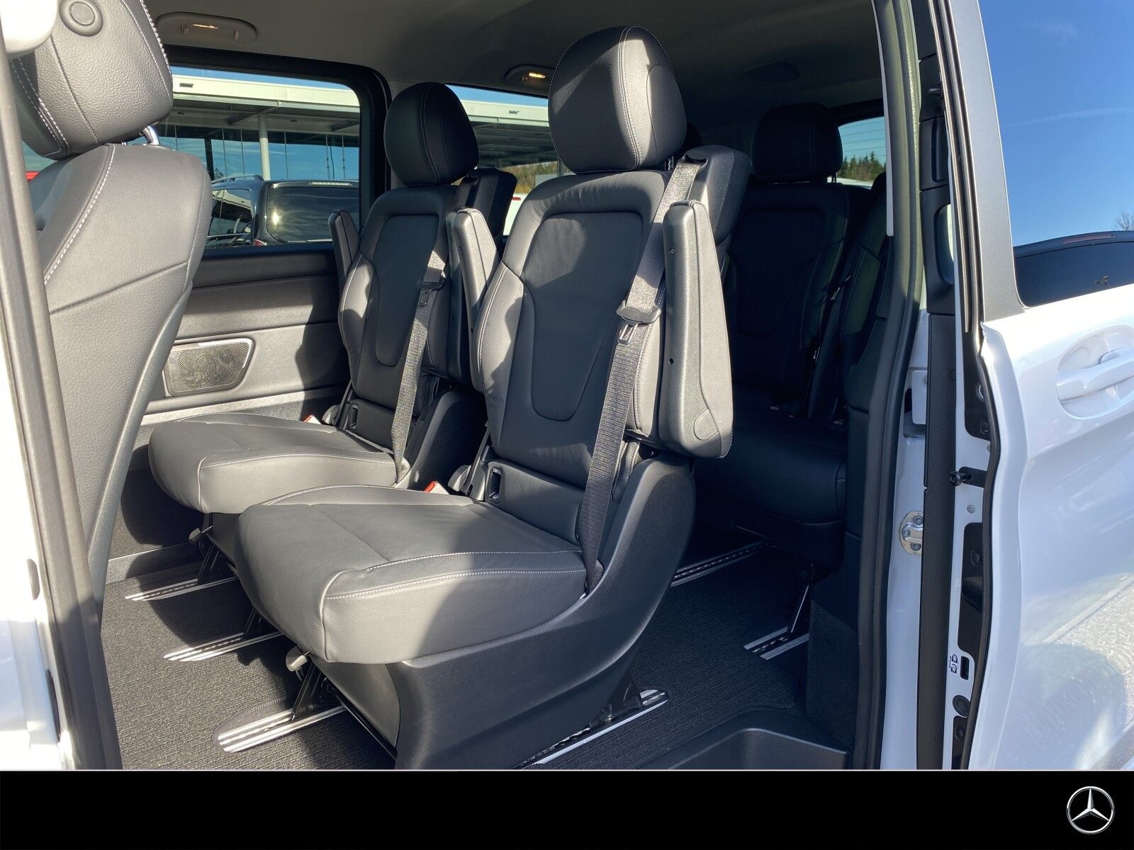 Mercedes-Benz V 300 d 4M Extralang XXL DISTRONIC EL.TÜREN 19" foto 11