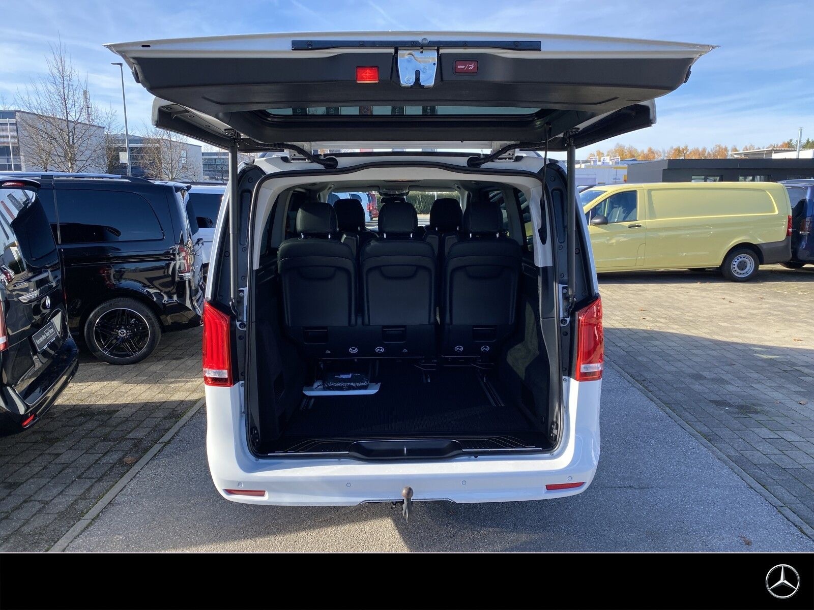 Mercedes-Benz V 300 d 4M Extralang XXL DISTRONIC EL.TÜREN 19" foto 7