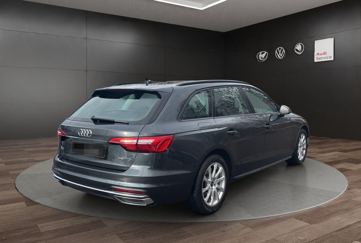 Audi A4 Avant 2.0 TDI advanced AHK NAVI ACC PDC foto 5