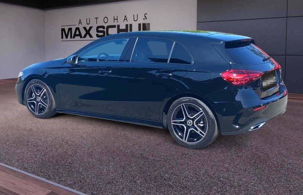 Mercedes-Benz A 180 Kompaktlimousine AMG Line*Night Paket*LED foto 4