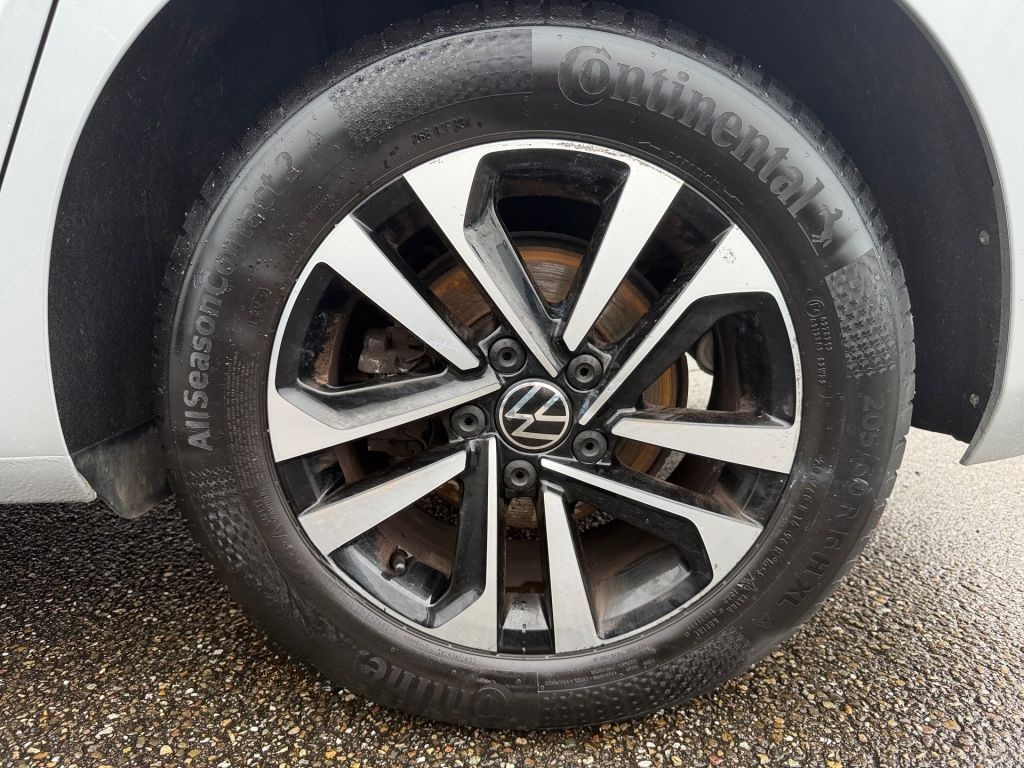Volkswagen Touran 2.0 TDI SCR UNITED foto 25