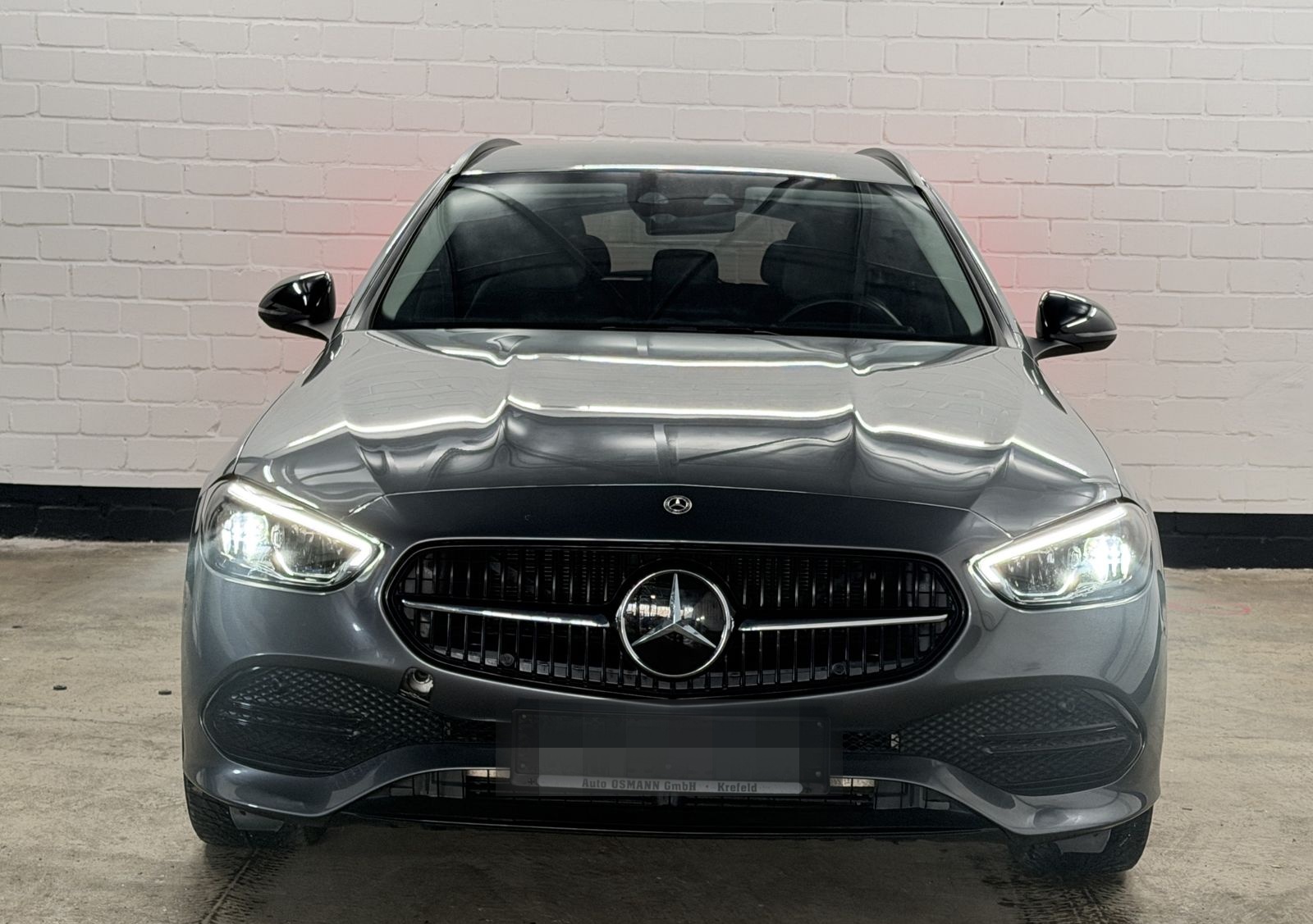 Mercedes-Benz C 300 e T 9G-TRONIC Avantgarde | DISTRONIC PLUS foto 2