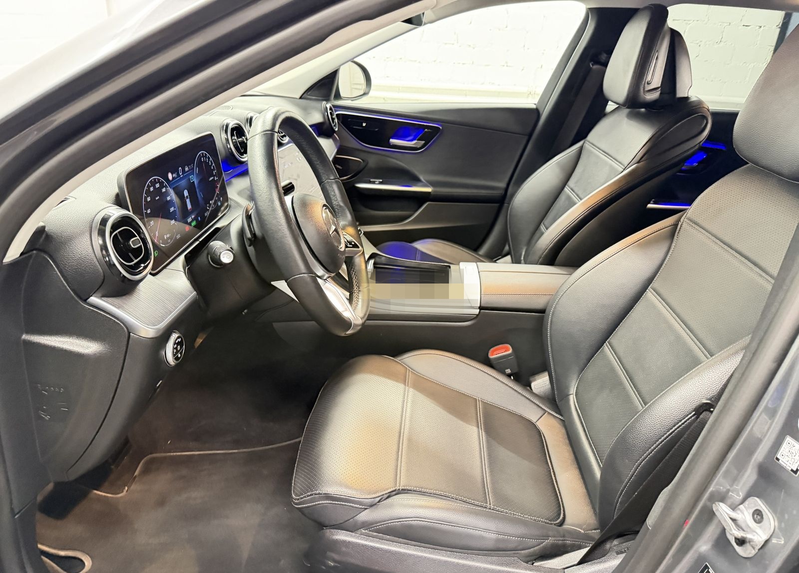 Mercedes-Benz C 300 e T 9G-TRONIC Avantgarde | DISTRONIC PLUS foto 12