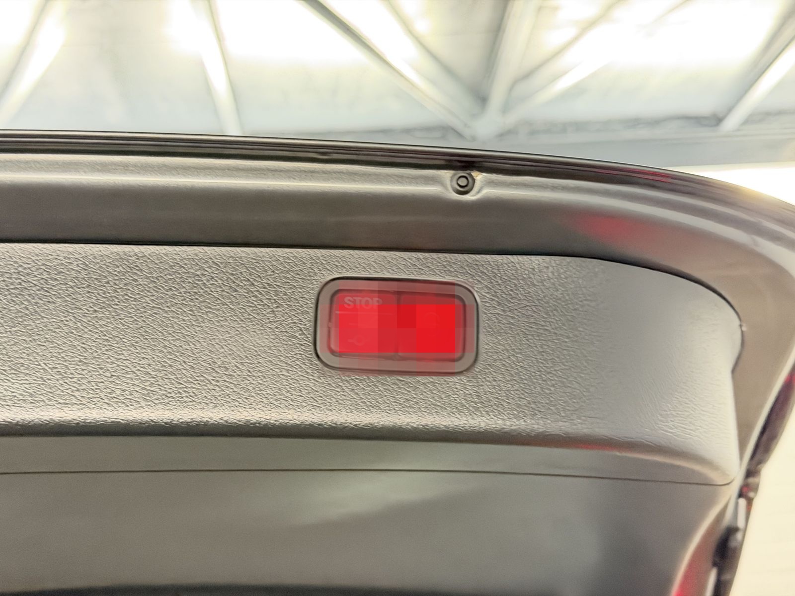 Mercedes-Benz C 300 e T 9G-TRONIC Avantgarde | DISTRONIC PLUS foto 15