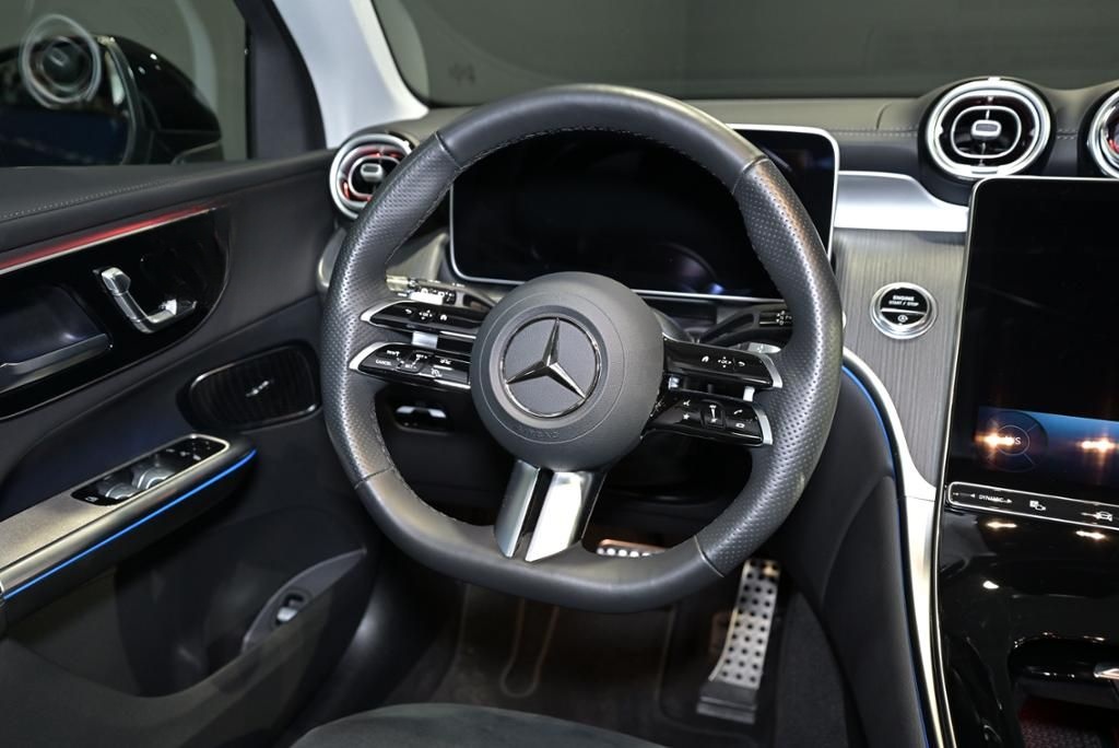 Mercedes-Benz GLC 300 d 4M AMG/PANO/AHK/NIGHT/SOUND foto 21