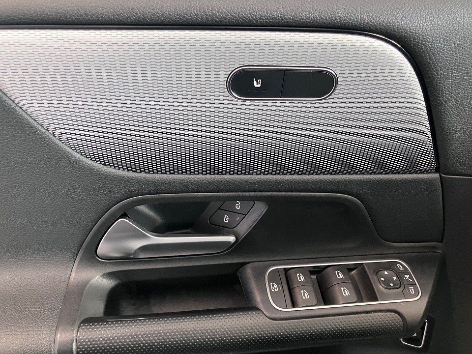 Mercedes-Benz B 250 e Style Automatik - Navi/ Kamera/ AHK foto 12