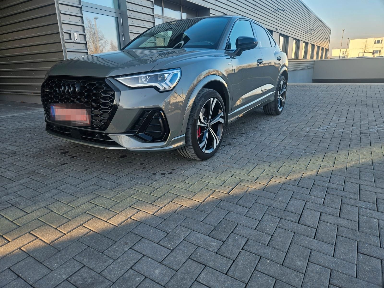 Audi Q3 Sportback 40 TDI qu S line EDITION FULL foto 4