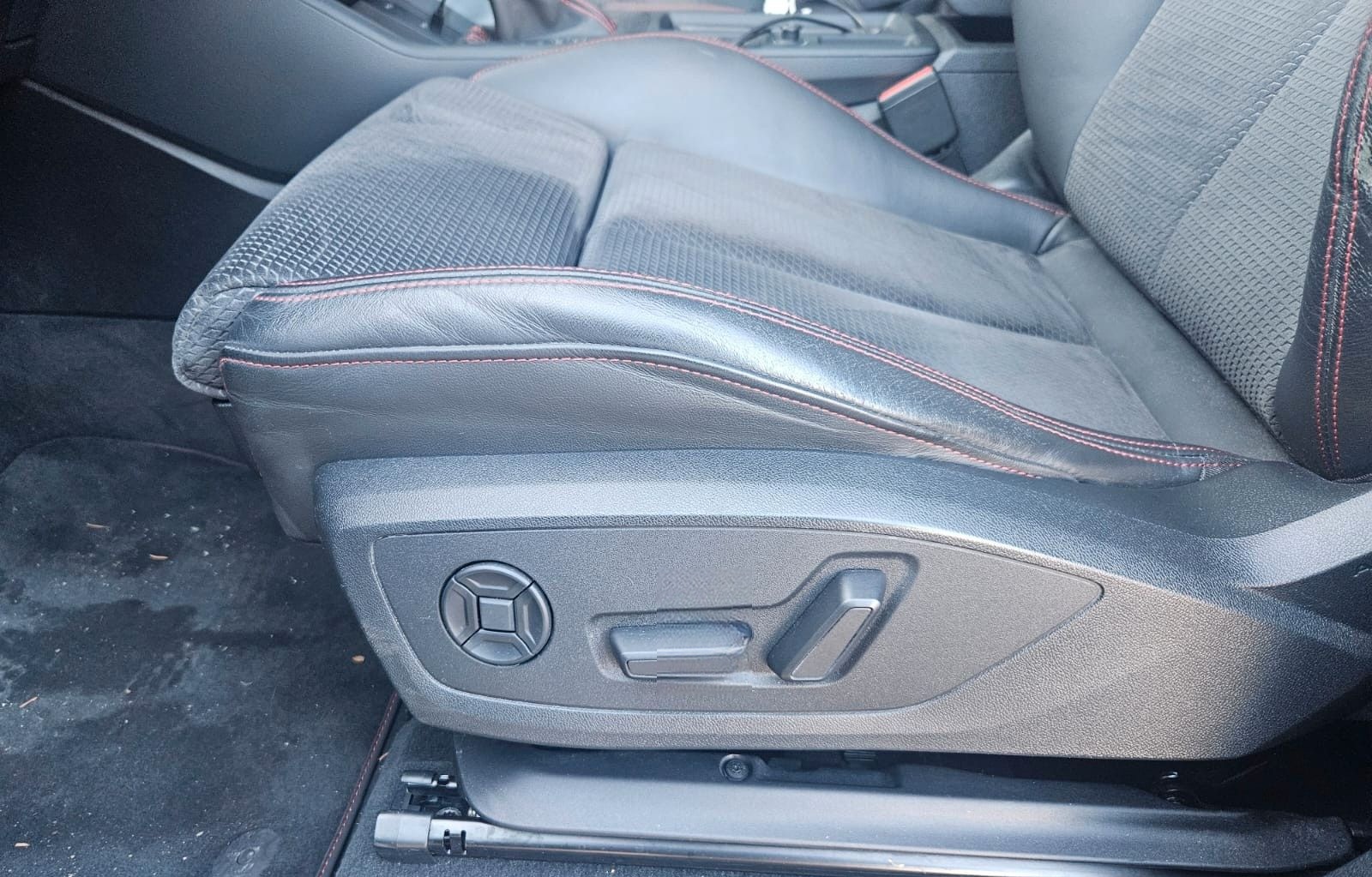 Audi Q3 Sportback 40 TDI qu S line EDITION FULL foto 6