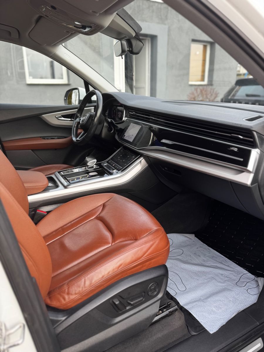 Audi Q7 45 TDI quattro basis foto 15