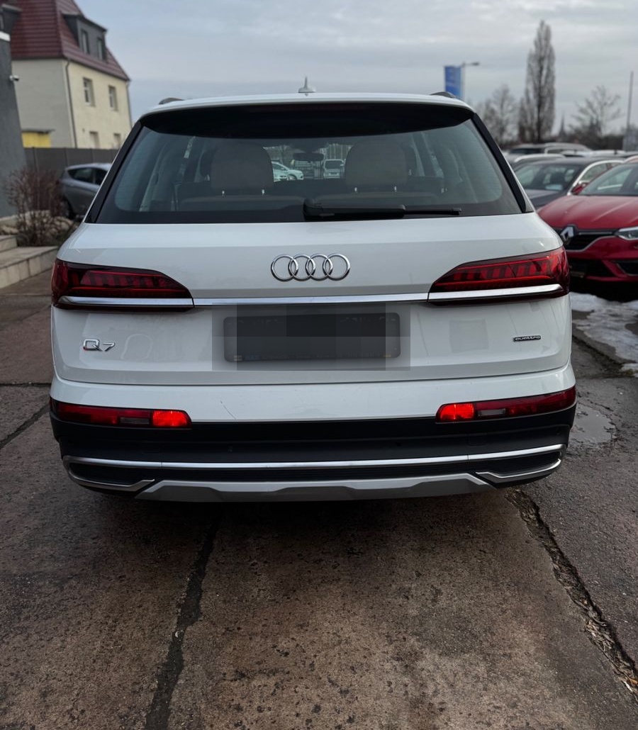 Audi Q7 45 TDI quattro basis foto 7