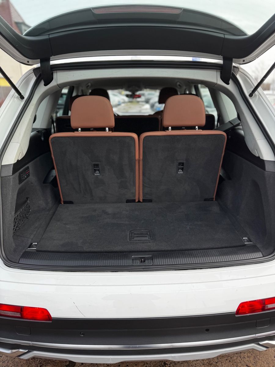 Audi Q7 45 TDI quattro basis foto 10