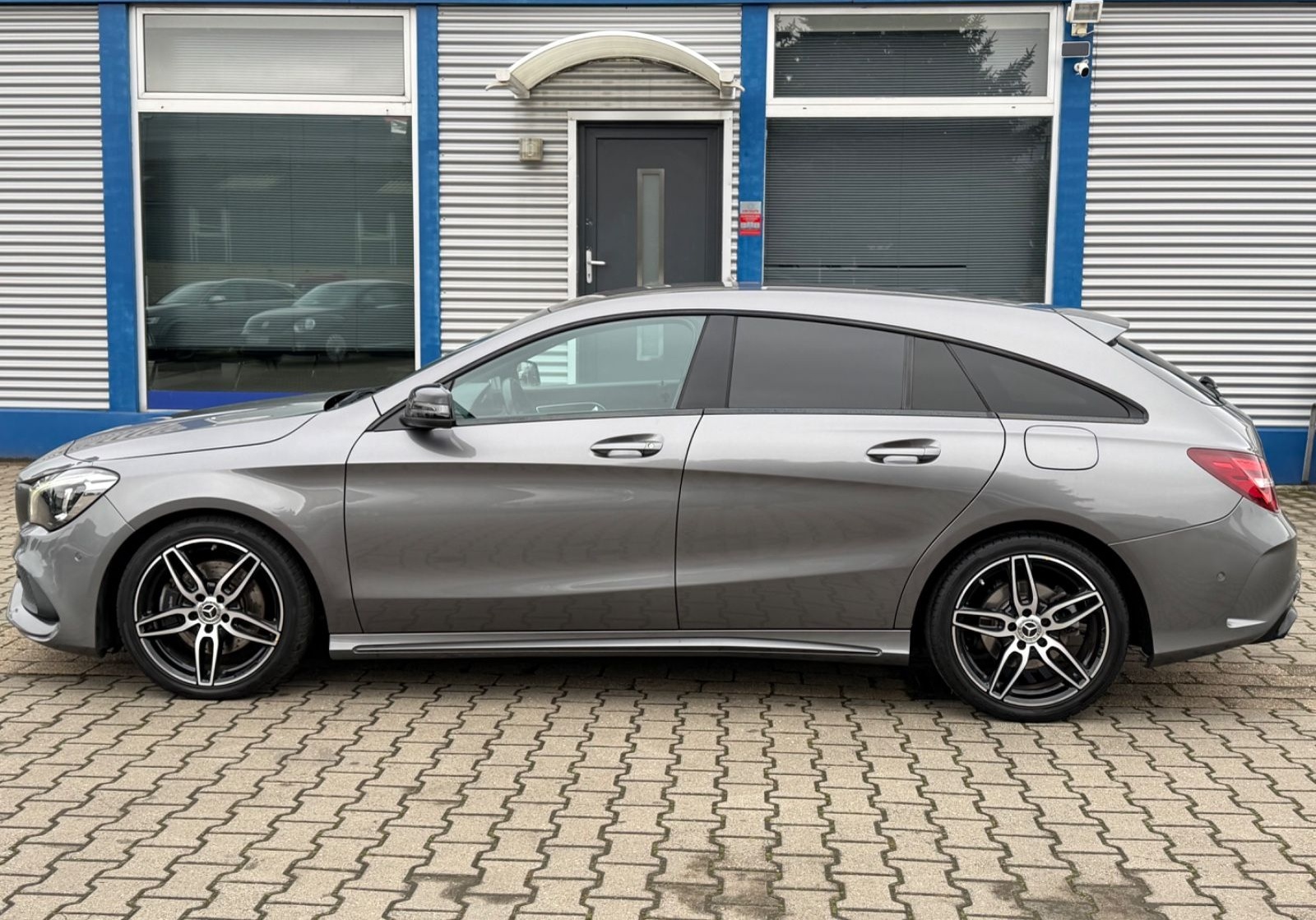 Mercedes-Benz CLA 220d SB*AMG*NIGHT*LED*T-LEDER*NAV*PDC*ACC* foto 9