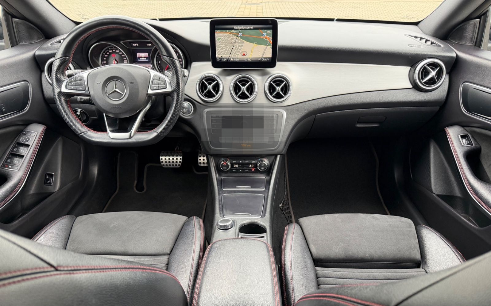 Mercedes-Benz CLA 220d SB*AMG*NIGHT*LED*T-LEDER*NAV*PDC*ACC* foto 10